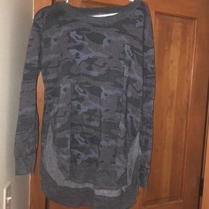 Blue and grey camouflage pullover